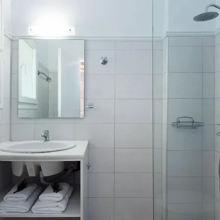 Marika アパートホテル 3*